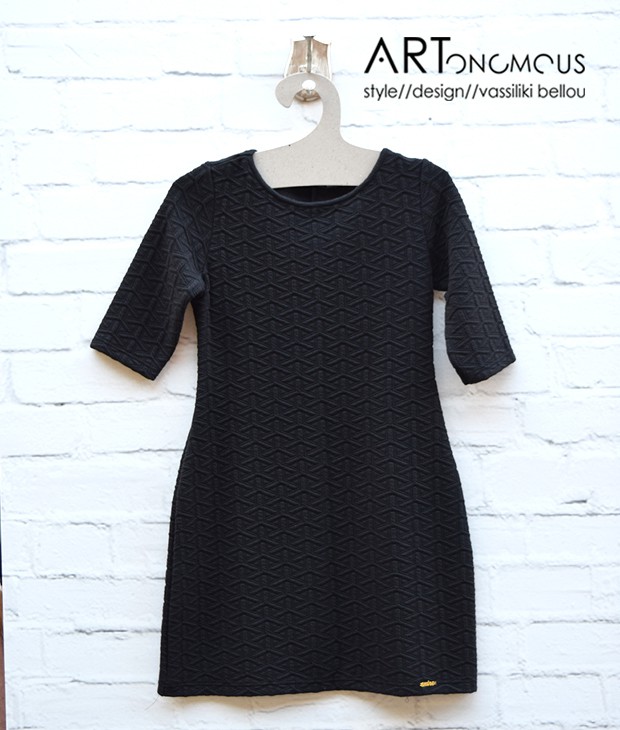 mini-black-dress-extre-artonomous