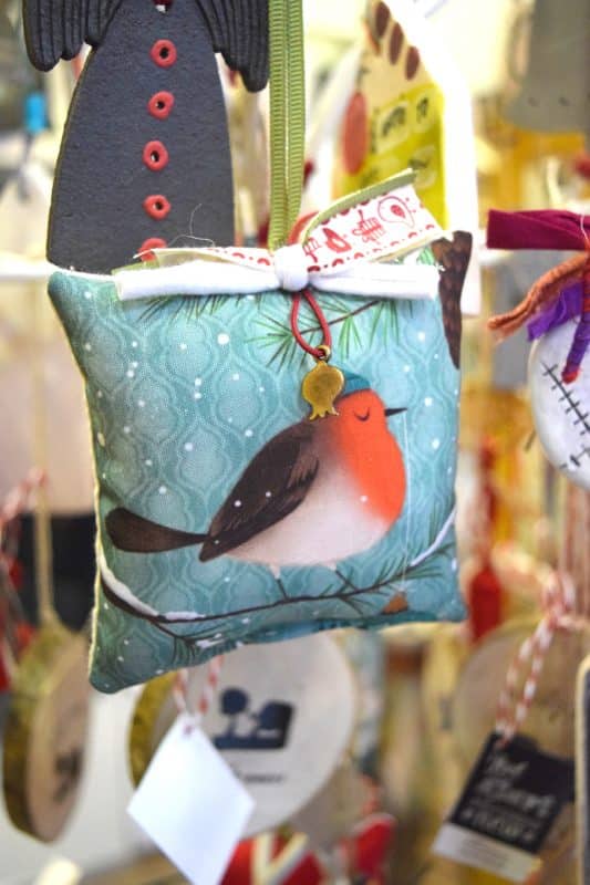 yfasmatino-gouri-artonomous-3